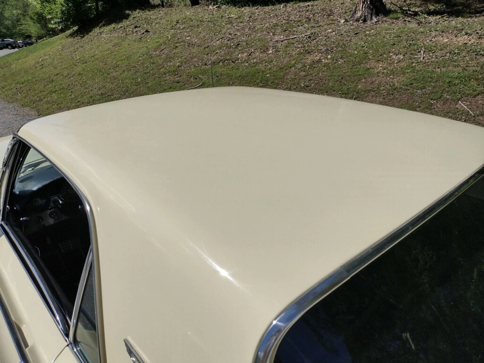 1963 Ford Thunderbird 3rd Gen - Image 9 of 31