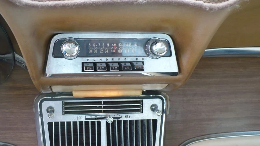 1963 Ford Thunderbird 3rd Gen - Image 14 of 26