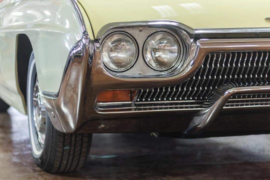 1963 Ford Thunderbird 3rd Gen - Image 13 of 31