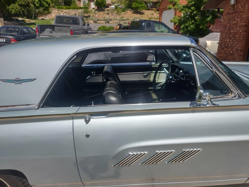 1963 Ford Thunderbird 3rd Gen - Image 19 of 31