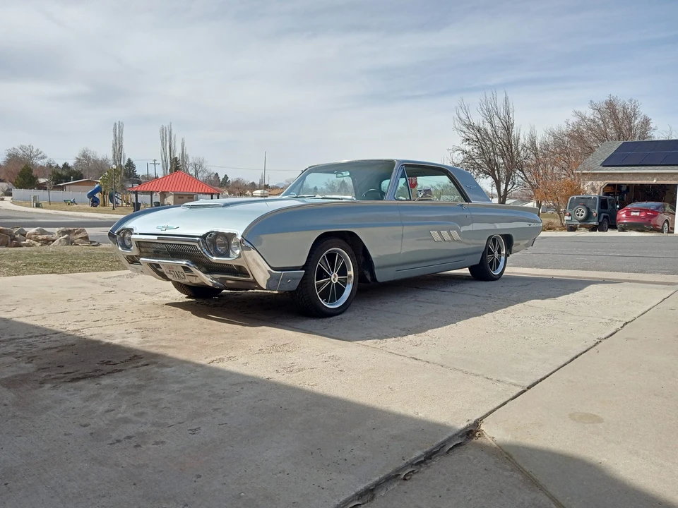 1963 Ford Thunderbird 3rd Gen - Image 4 of 31