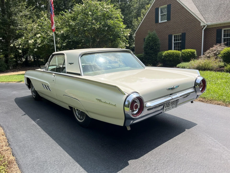 1963 Ford Thunderbird 3rd Gen - Image 8 of 31