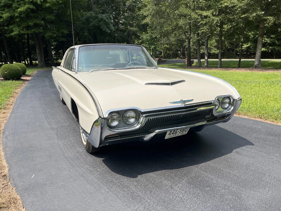 1963 Ford Thunderbird 3rd Gen - Image 15 of 31