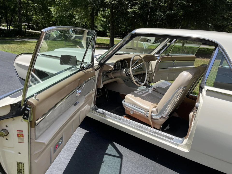 1963 Ford Thunderbird 3rd Gen - Image 31 of 31