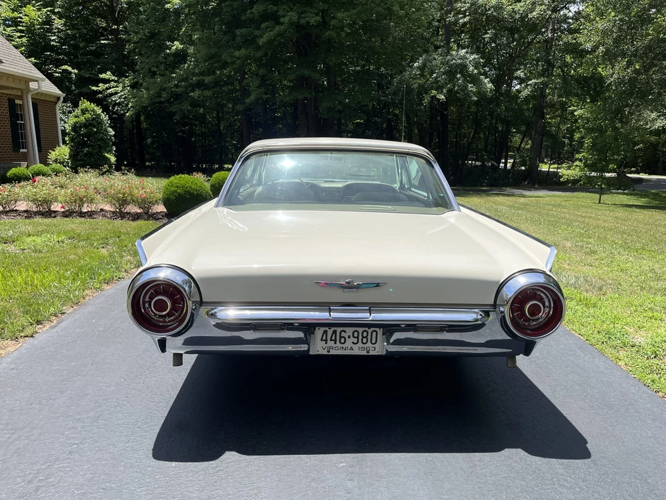 1963 Ford Thunderbird 3rd Gen - Image 25 of 31