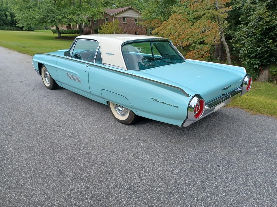 1963 Ford Thunderbird 3rd Gen - Image 9 of 31