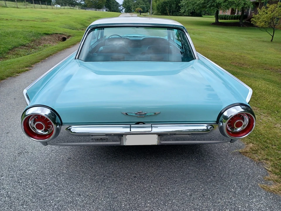 1963 Ford Thunderbird 3rd Gen - Image 13 of 31