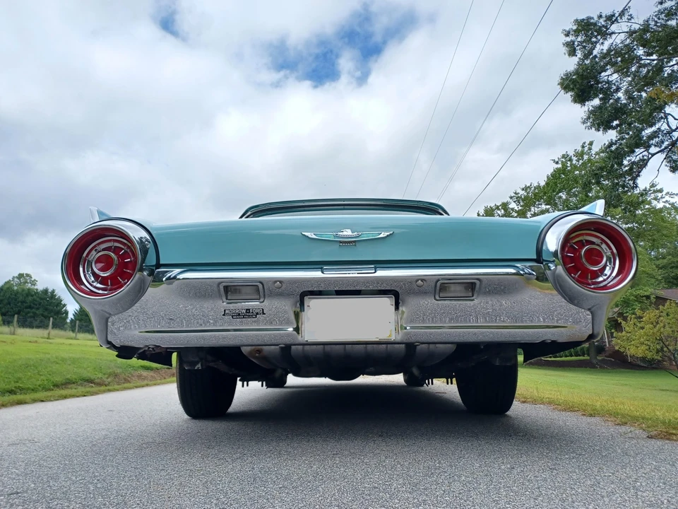 1963 Ford Thunderbird 3rd Gen - Image 15 of 31