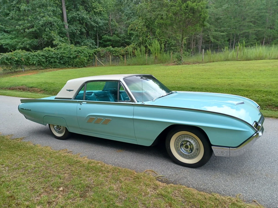 1963 Ford Thunderbird 3rd Gen - Image 20 of 31