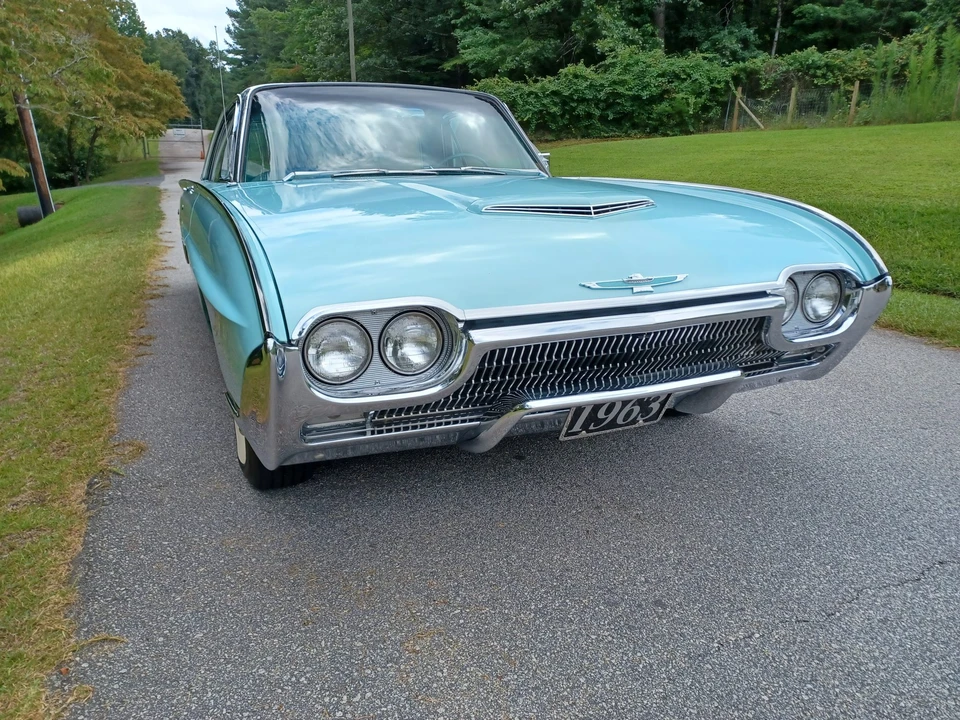1963 Ford Thunderbird 3rd Gen - Image 23 of 31