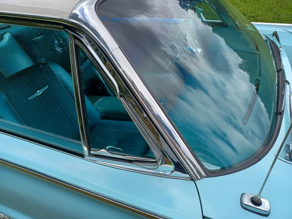 1963 Ford Thunderbird 3rd Gen - Image 30 of 31