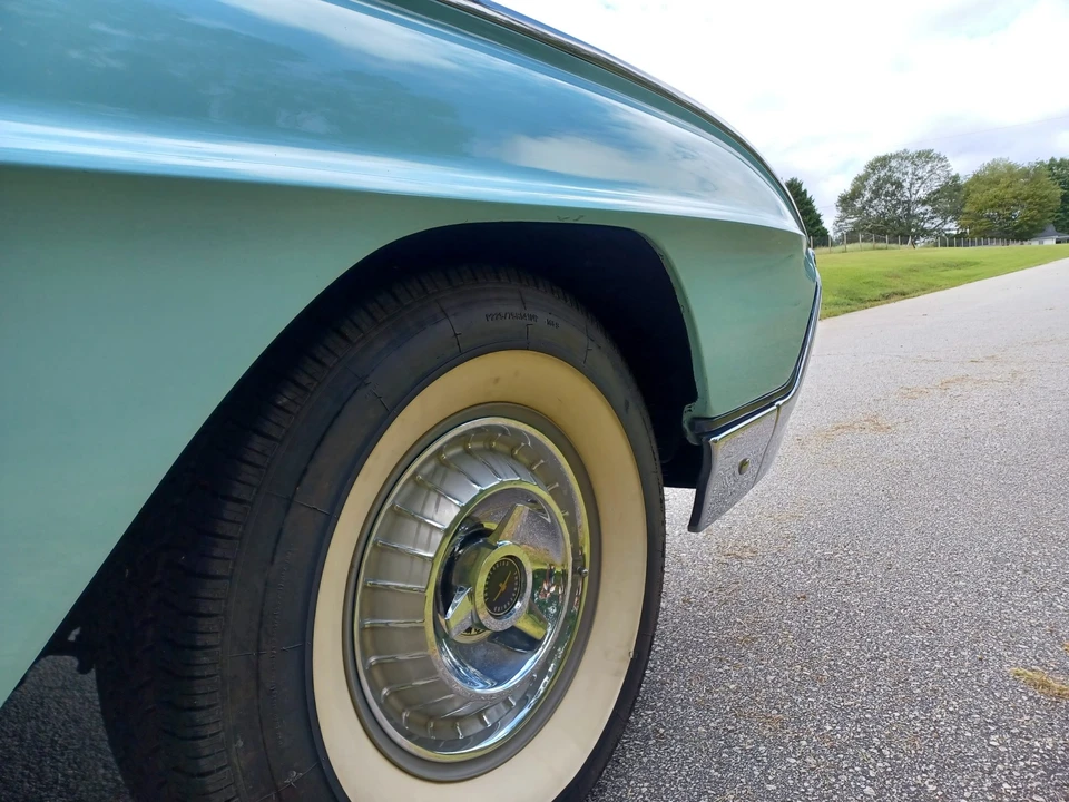 1963 Ford Thunderbird 3rd Gen - Image 27 of 31