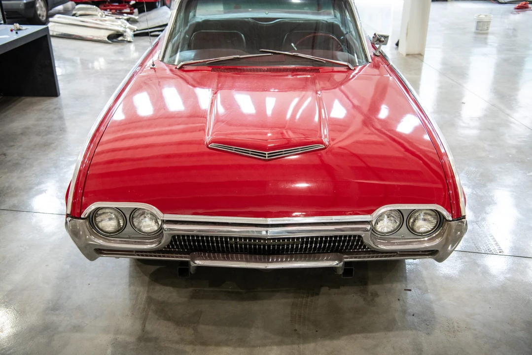 1963 Ford Thunderbird 3rd Gen - Image 11 of 31