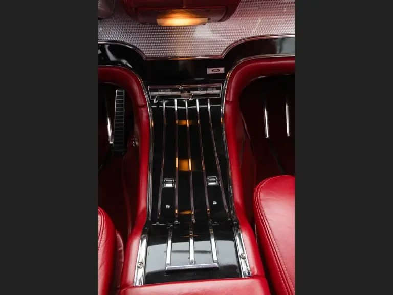 1963 Ford Thunderbird 3rd Gen - Image 18 of 30