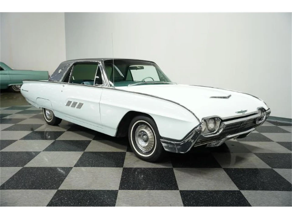 1963 Ford Thunderbird 3rd Gen - Image 6 of 21