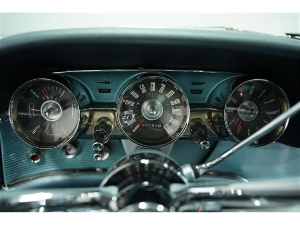 1963 Ford Thunderbird 3rd Gen - Image 10 of 21