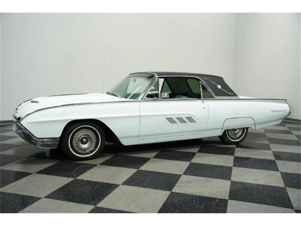1963 Ford Thunderbird 3rd Gen - Image 5 of 21