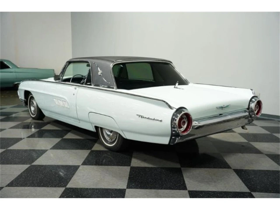 1963 Ford Thunderbird 3rd Gen - Image 19 of 21