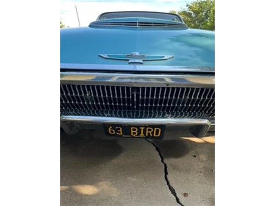 1963 Ford Thunderbird 3rd Gen - Image 11 of 30
