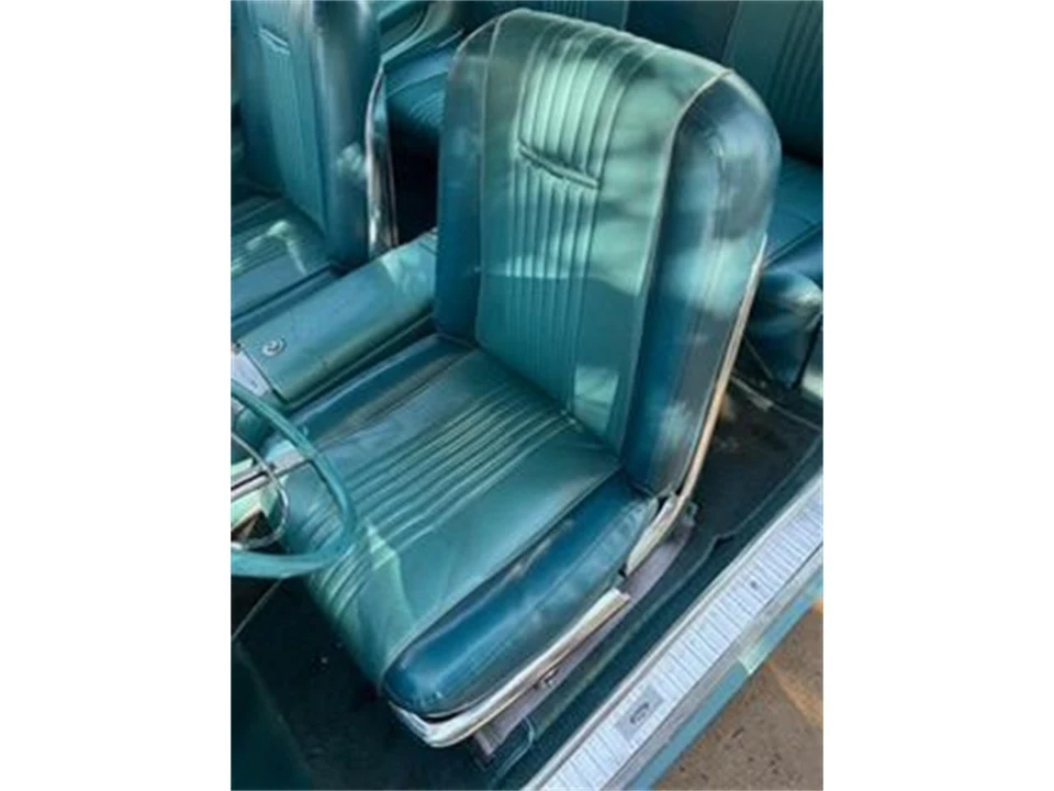 1963 Ford Thunderbird 3rd Gen - Image 20 of 30