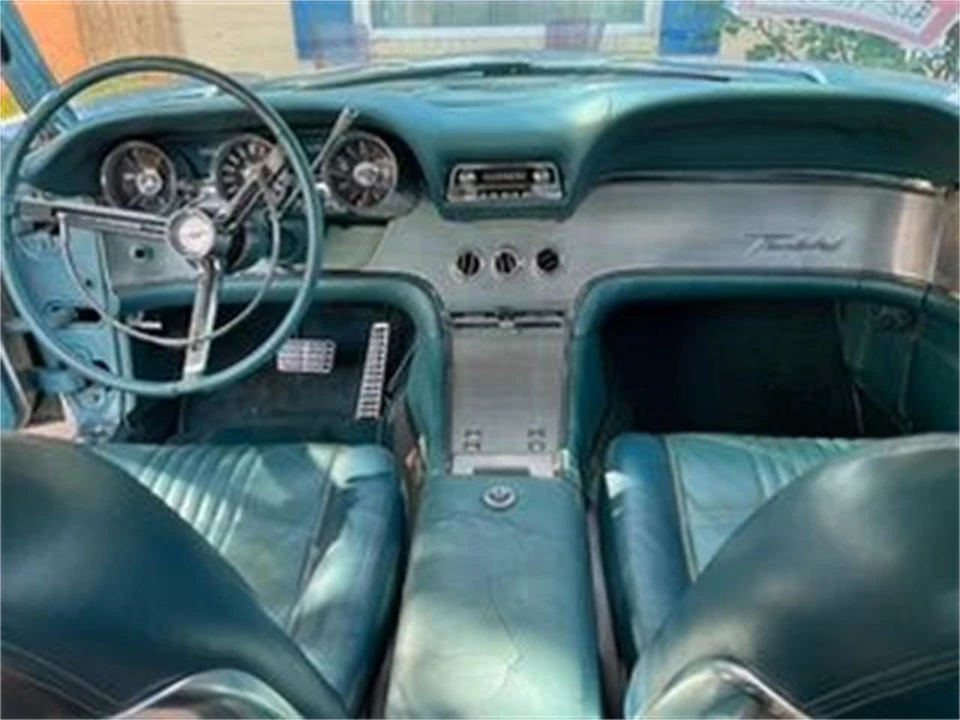 1963 Ford Thunderbird 3rd Gen - Image 27 of 30