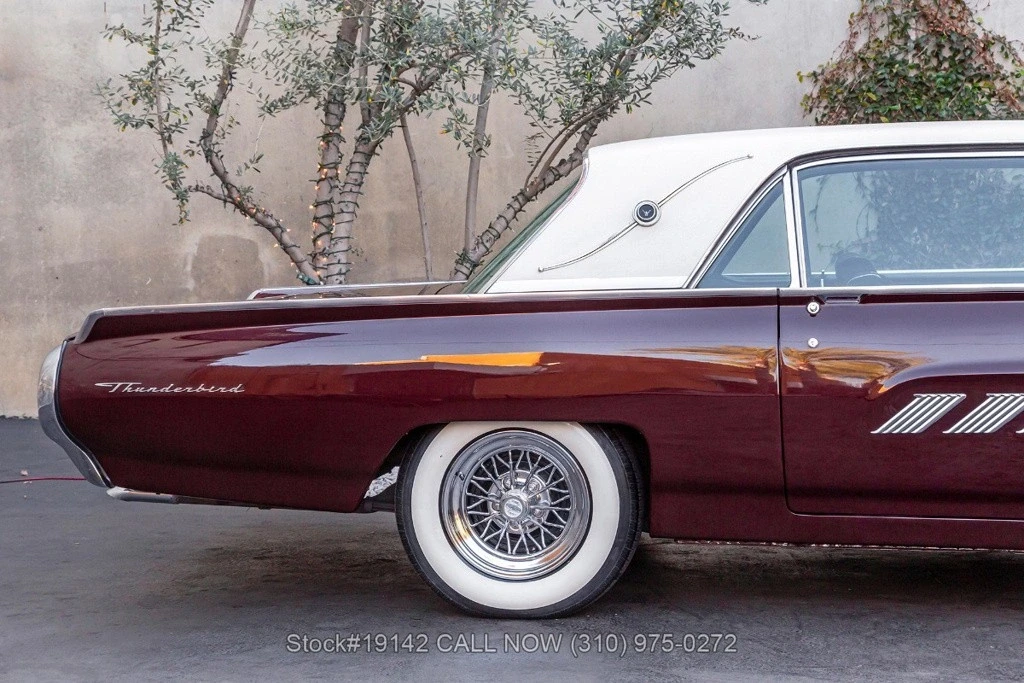 1963 Ford Thunderbird 3rd Gen - Image 11 of 12