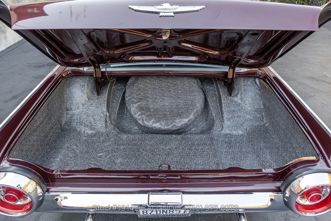 1963 Ford Thunderbird 3rd Gen - Image 25 of 31