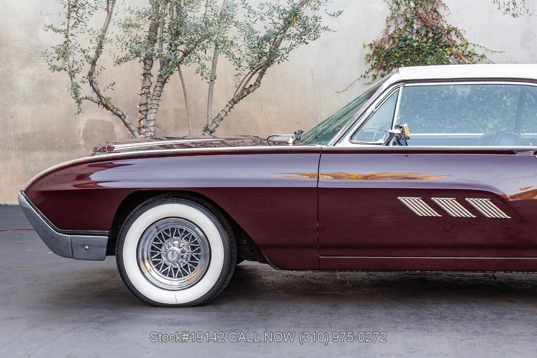 1963 Ford Thunderbird 3rd Gen - Image 13 of 31