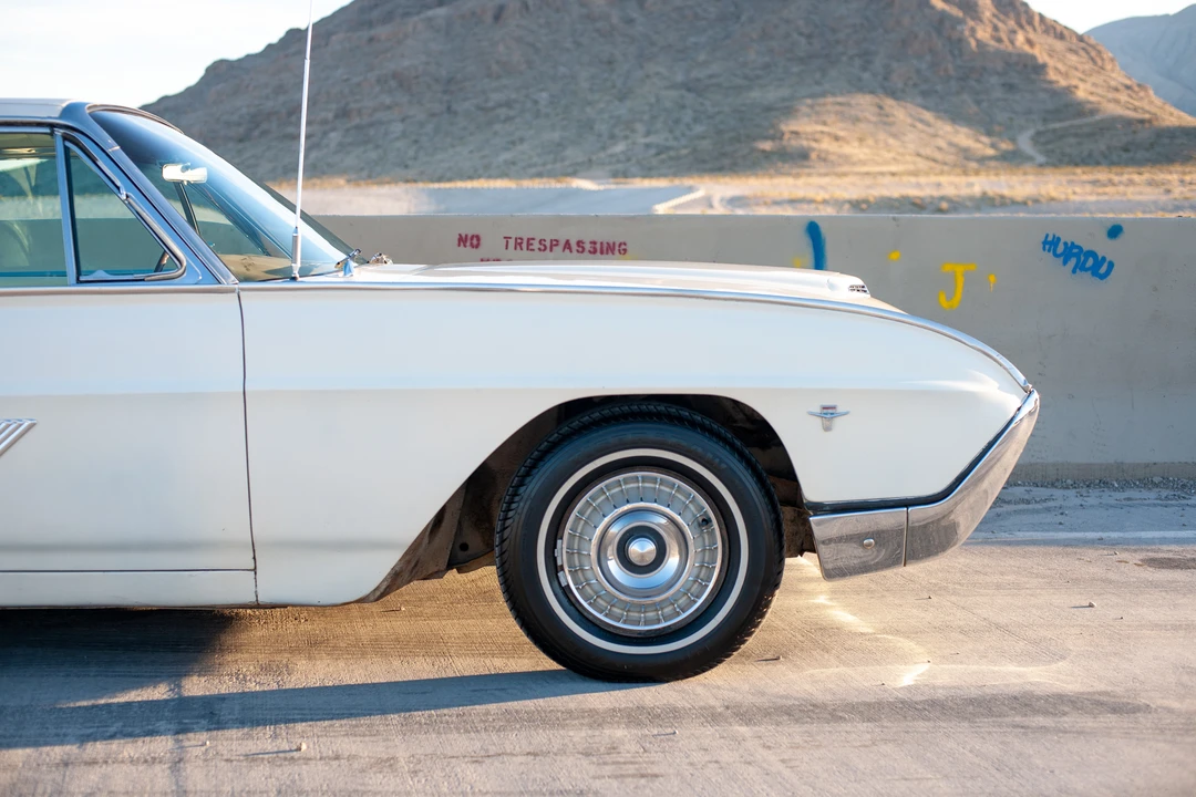 1963 Ford Thunderbird 3rd Gen - Image 19 of 31