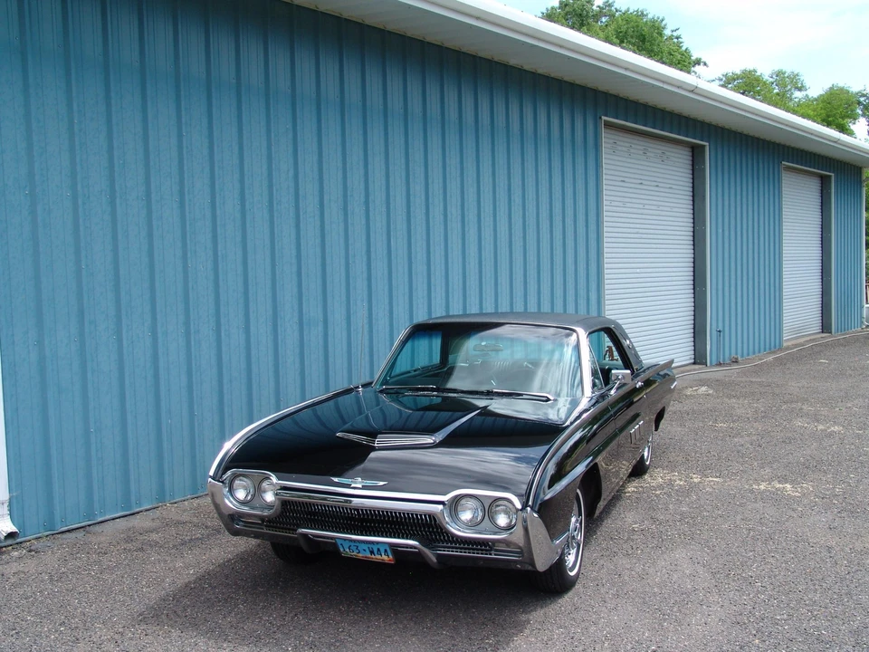 1963 Ford Thunderbird 3rd Gen - Image 2 of 31