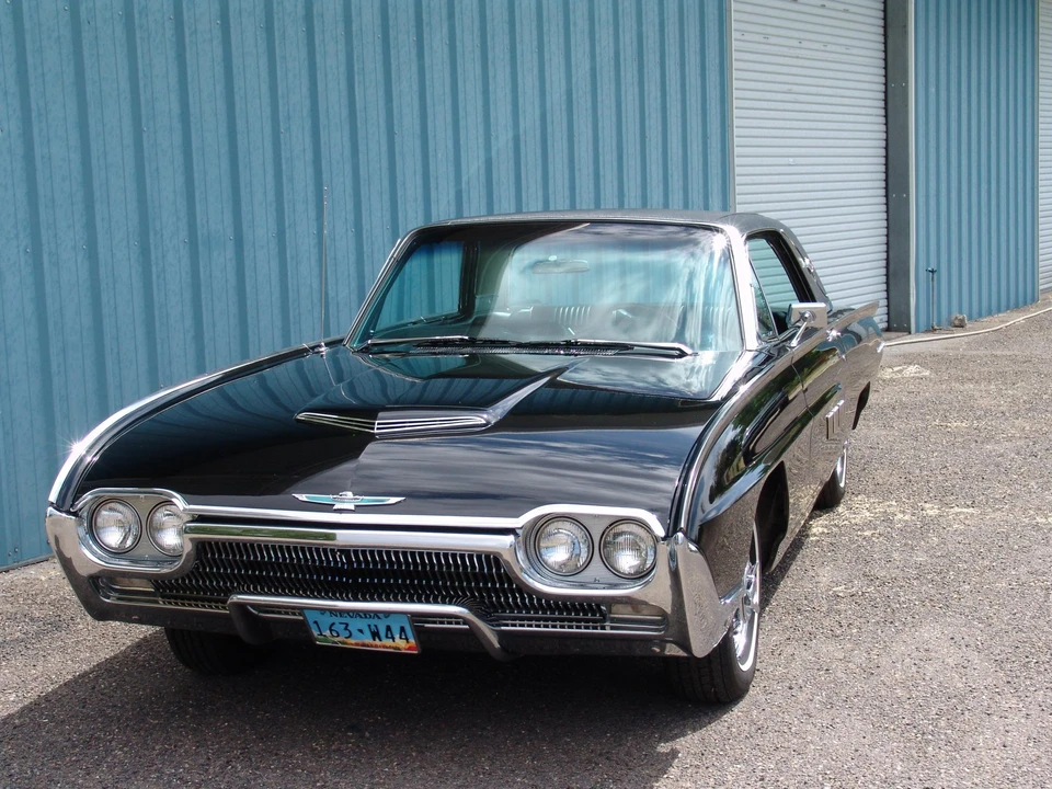 1963 Ford Thunderbird 3rd Gen - Image 5 of 31