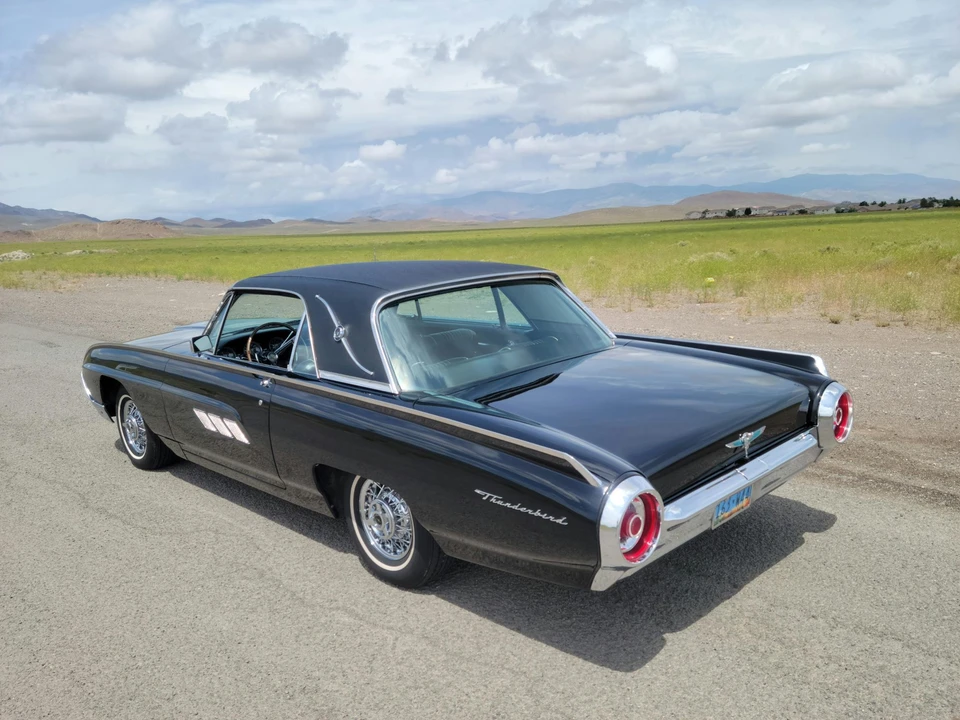 1963 Ford Thunderbird 3rd Gen - Image 11 of 31