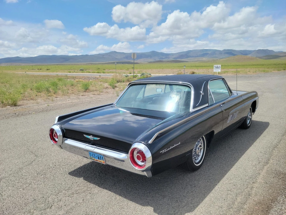 1963 Ford Thunderbird 3rd Gen - Image 15 of 31