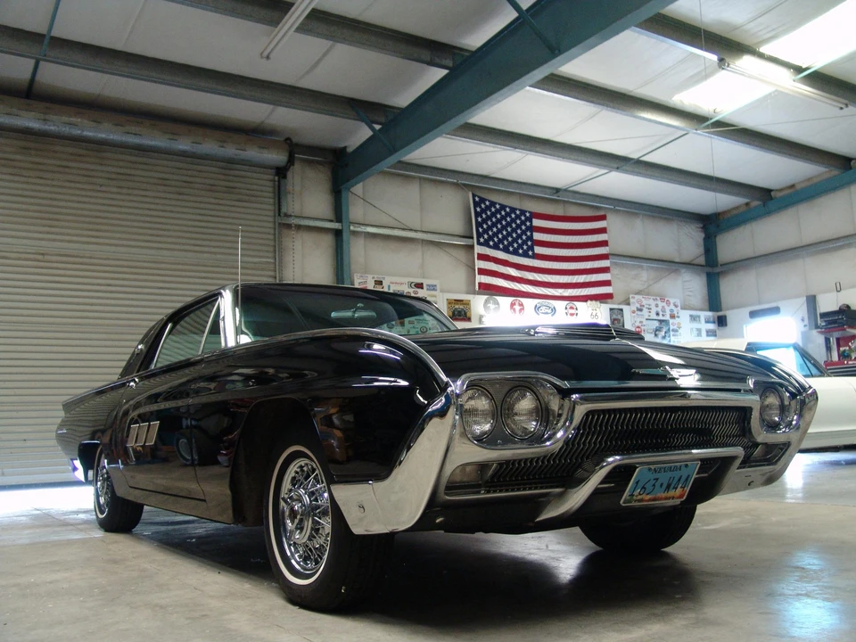 1963 Ford Thunderbird 3rd Gen - Image 27 of 31