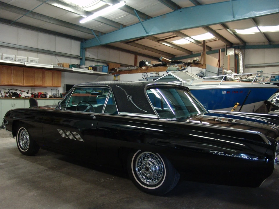 1963 Ford Thunderbird 3rd Gen - Image 25 of 31