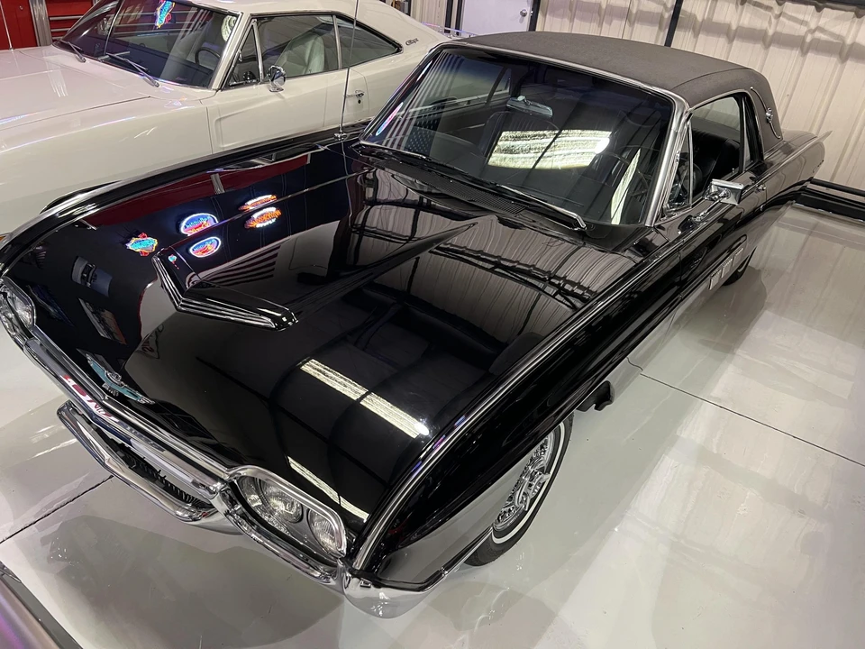 1963 Ford Thunderbird 3rd Gen - Image 23 of 31