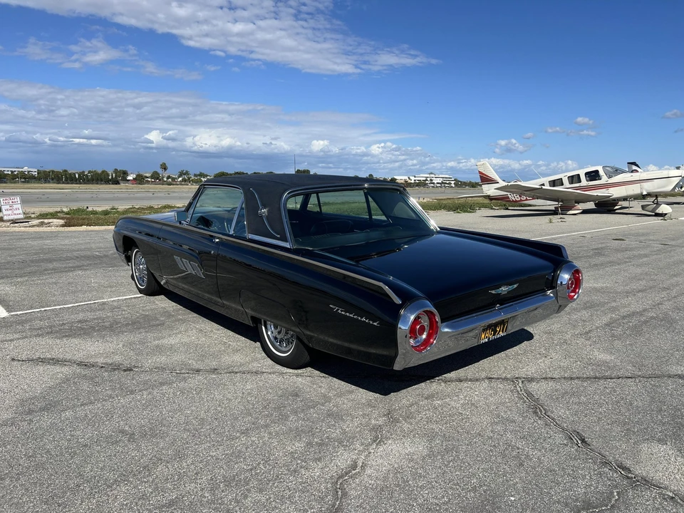 1963 Ford Thunderbird 3rd Gen - Image 10 of 31