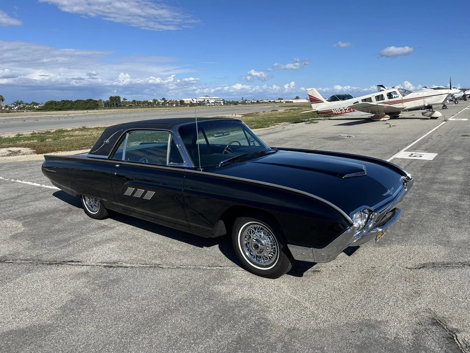 1963 Ford Thunderbird 3rd Gen - Image 20 of 31