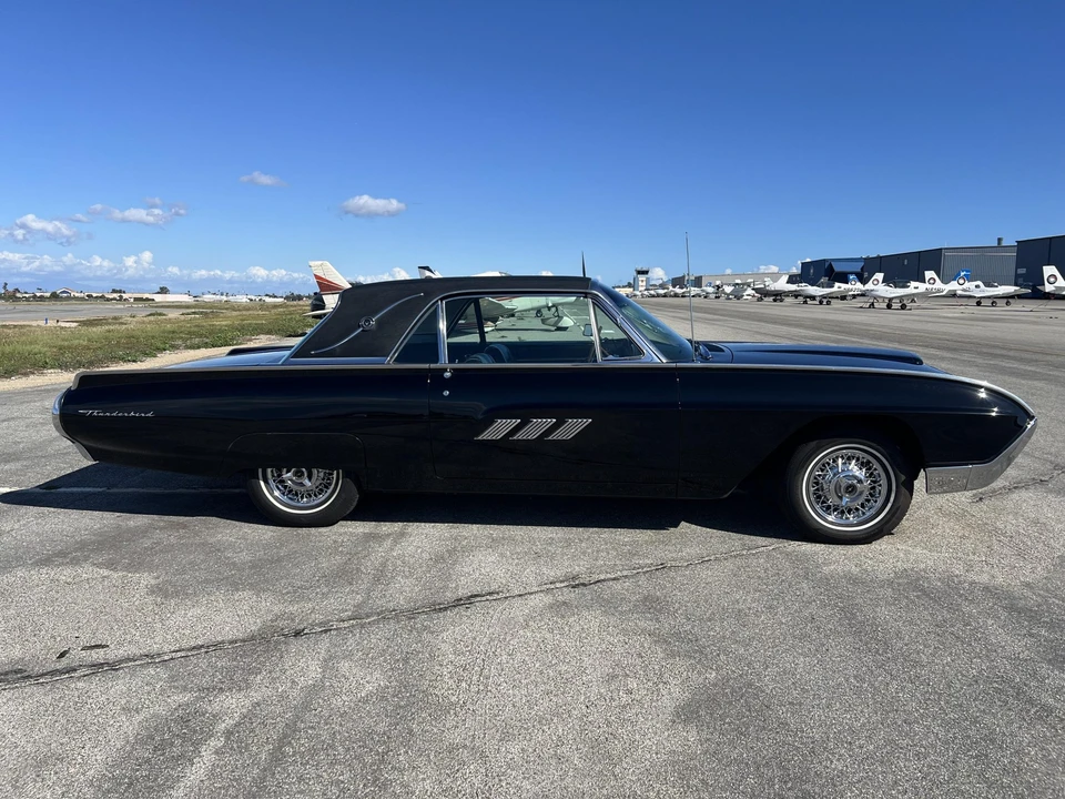 1963 Ford Thunderbird 3rd Gen - Image 18 of 31
