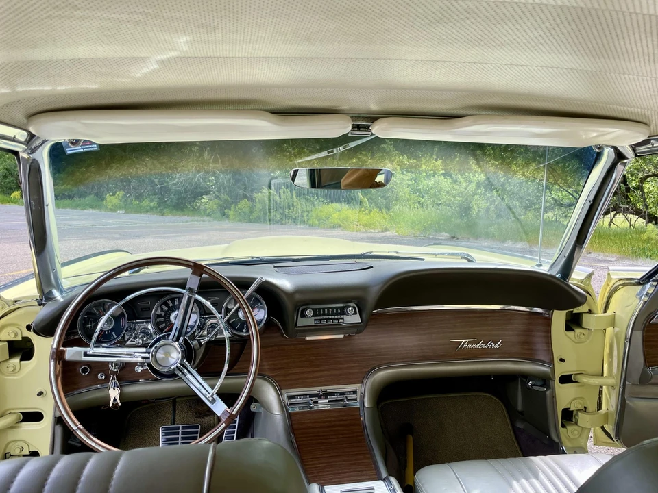 1963 Ford Thunderbird 3rd Gen - Image 25 of 31