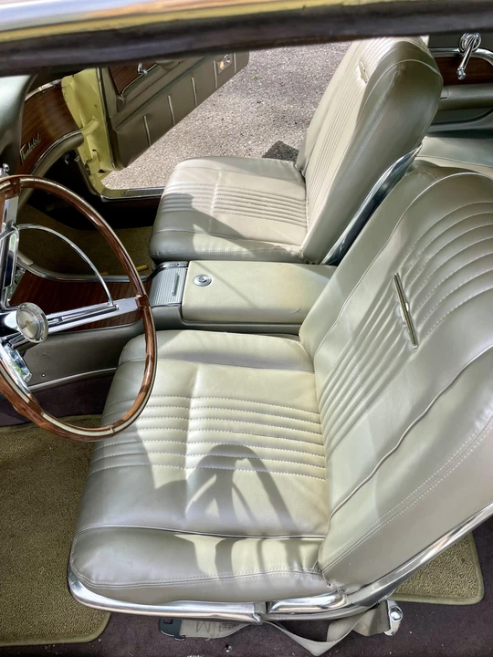 1963 Ford Thunderbird 3rd Gen - Image 30 of 31