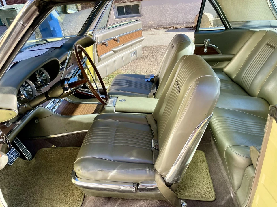 1963 Ford Thunderbird 3rd Gen - Image 24 of 31