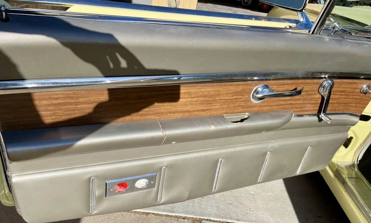 1963 Ford Thunderbird 3rd Gen - Image 28 of 31