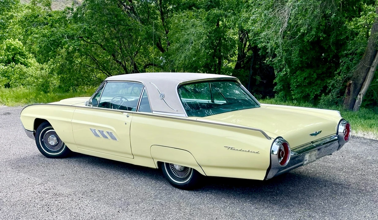 1963 Ford Thunderbird 3rd Gen - Image 4 of 31