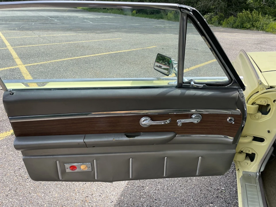 1963 Ford Thunderbird 3rd Gen - Image 27 of 31