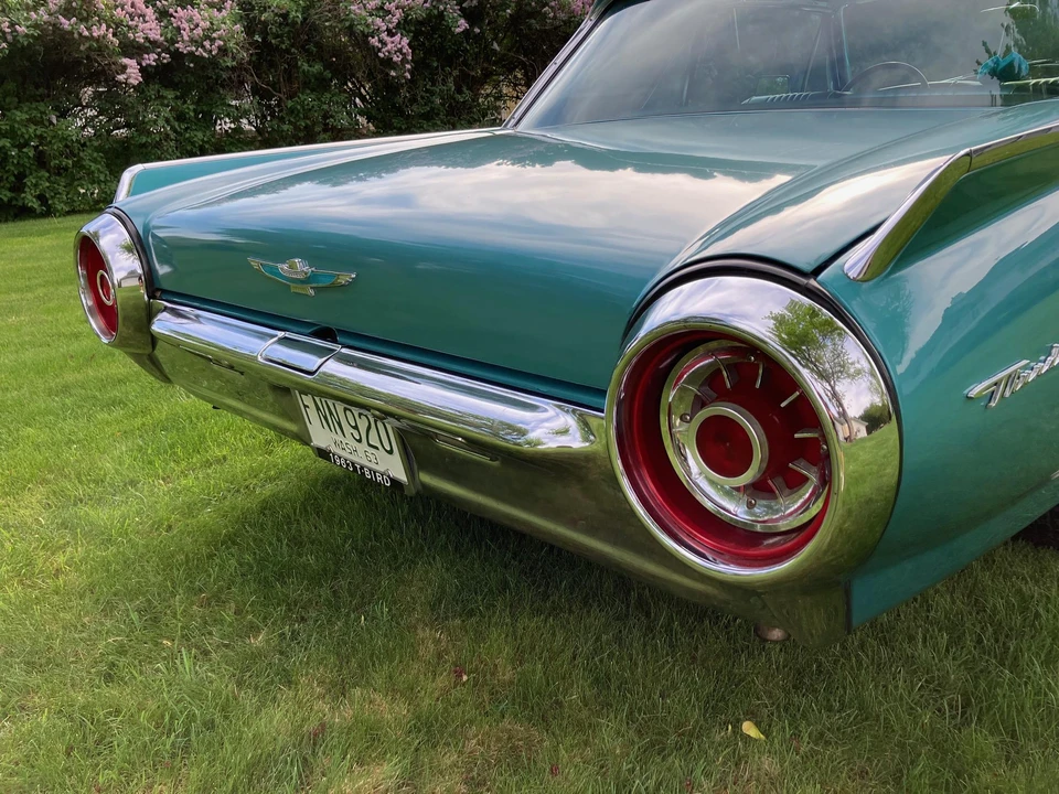 1963 Ford Thunderbird 3rd Gen - Image 19 of 31