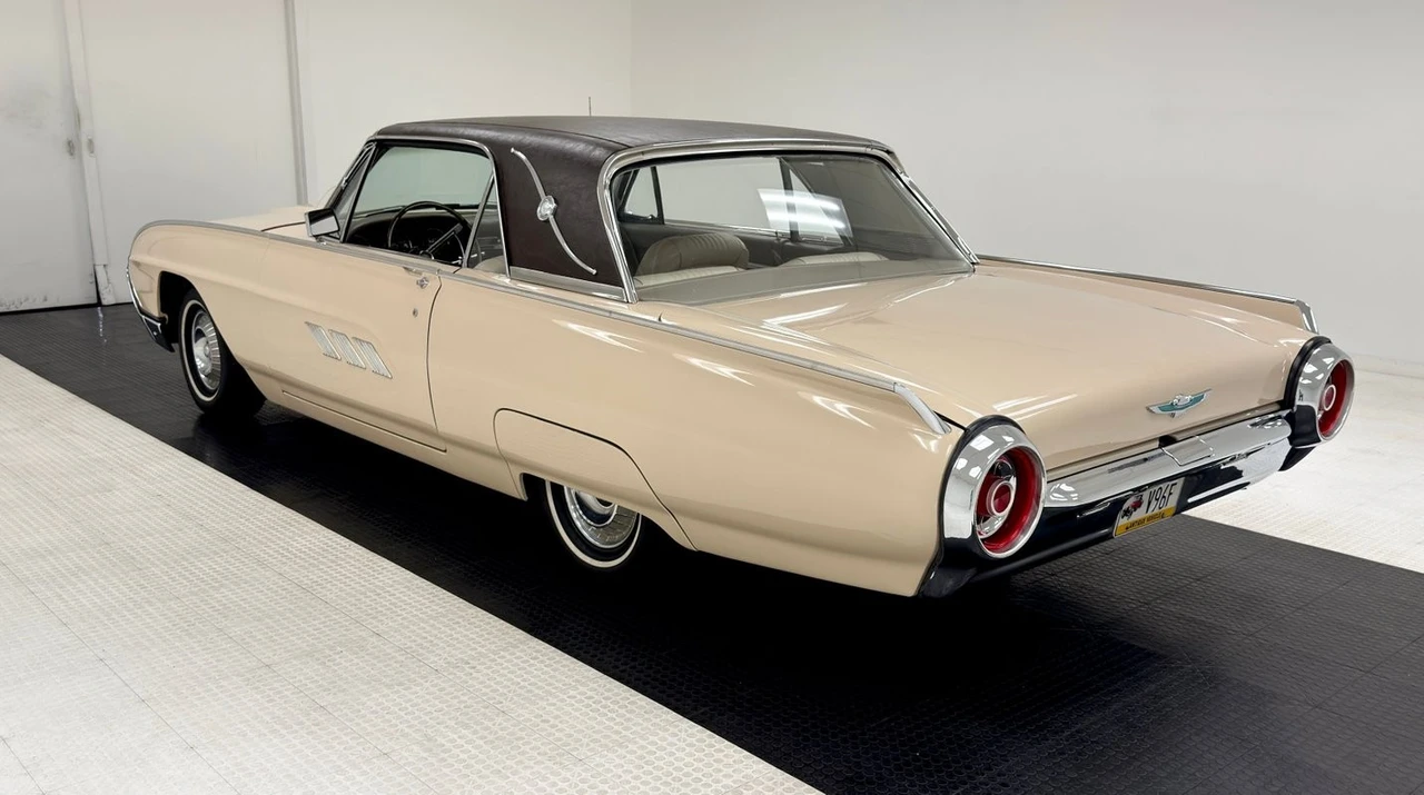1963 Ford Thunderbird 3rd Gen - Image 3 of 12