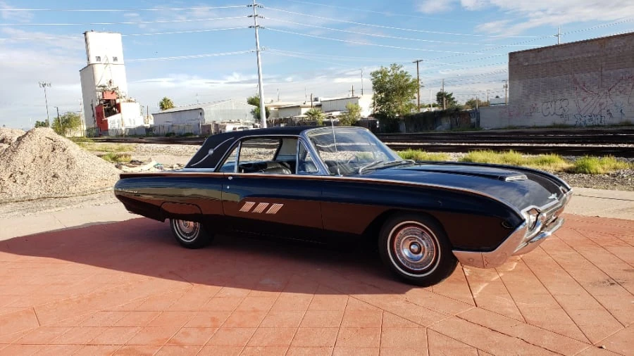 1963 Ford Thunderbird 3rd Gen - Image 9 of 10
