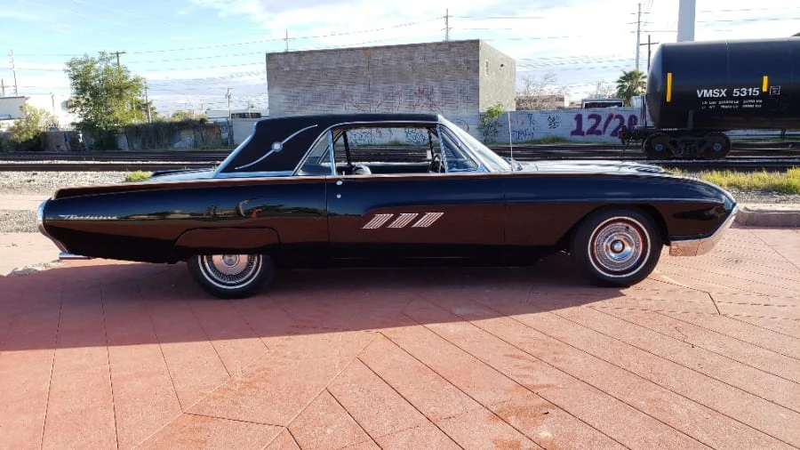 1963 Ford Thunderbird 3rd Gen - Image 2 of 10