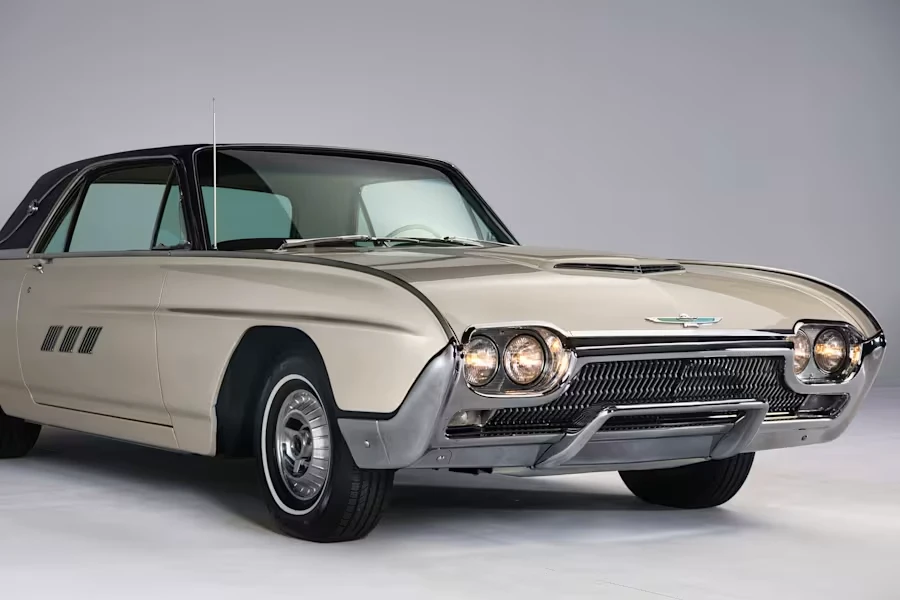 1963 Ford Thunderbird 3rd Gen - Image 12 of 31
